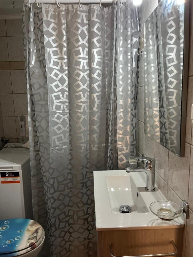 Safe & Cool Apartment Iraklion Buitenkant foto